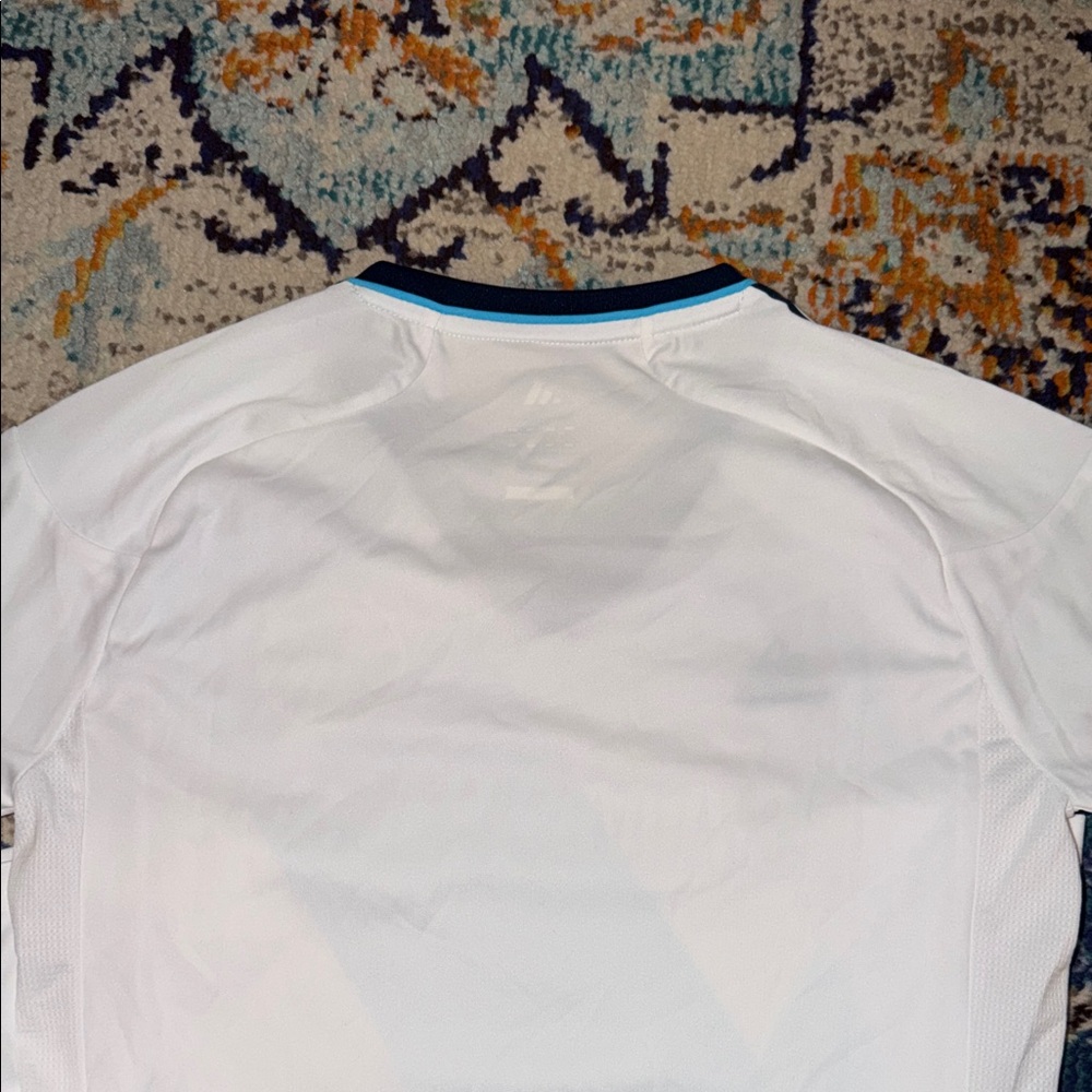 Adidas Chelsea 2012-13 away football shirt in white and light aqua blue - Picture 5 of 7